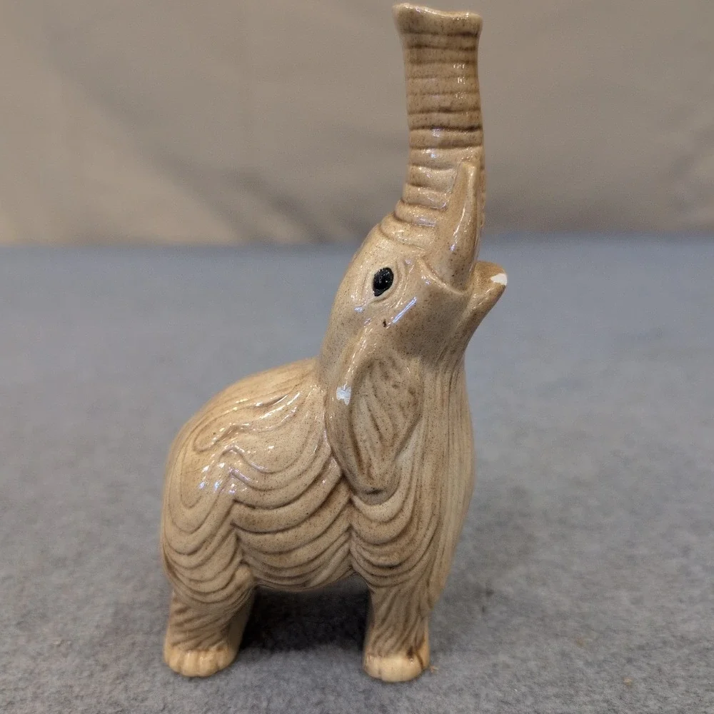 Vintage 1979 Terrence Enterprises Ceramic Elephant Figurine Trunk Up Tan Glaze - Picture 1 of 5
